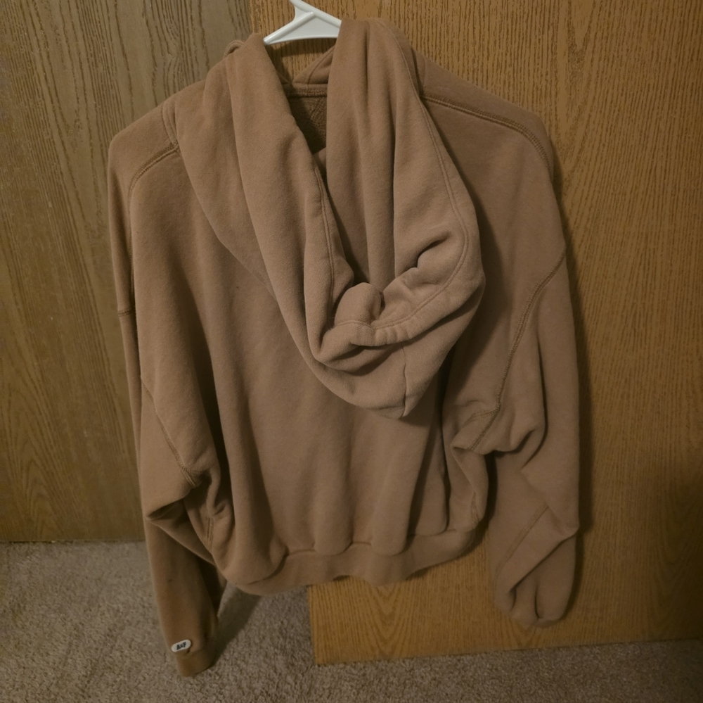 A&F Cozy Brown Women's Hoodie Sweater - Picture 2 of 3